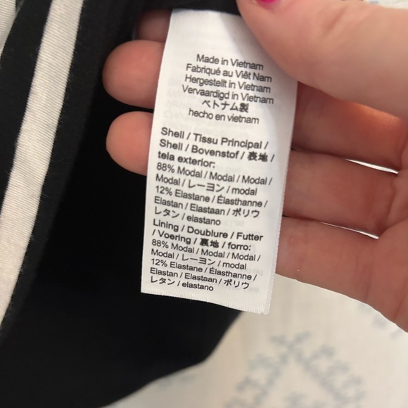 Timeless J. Crew Black and White Boatneck Tee - Picture 11 of 12